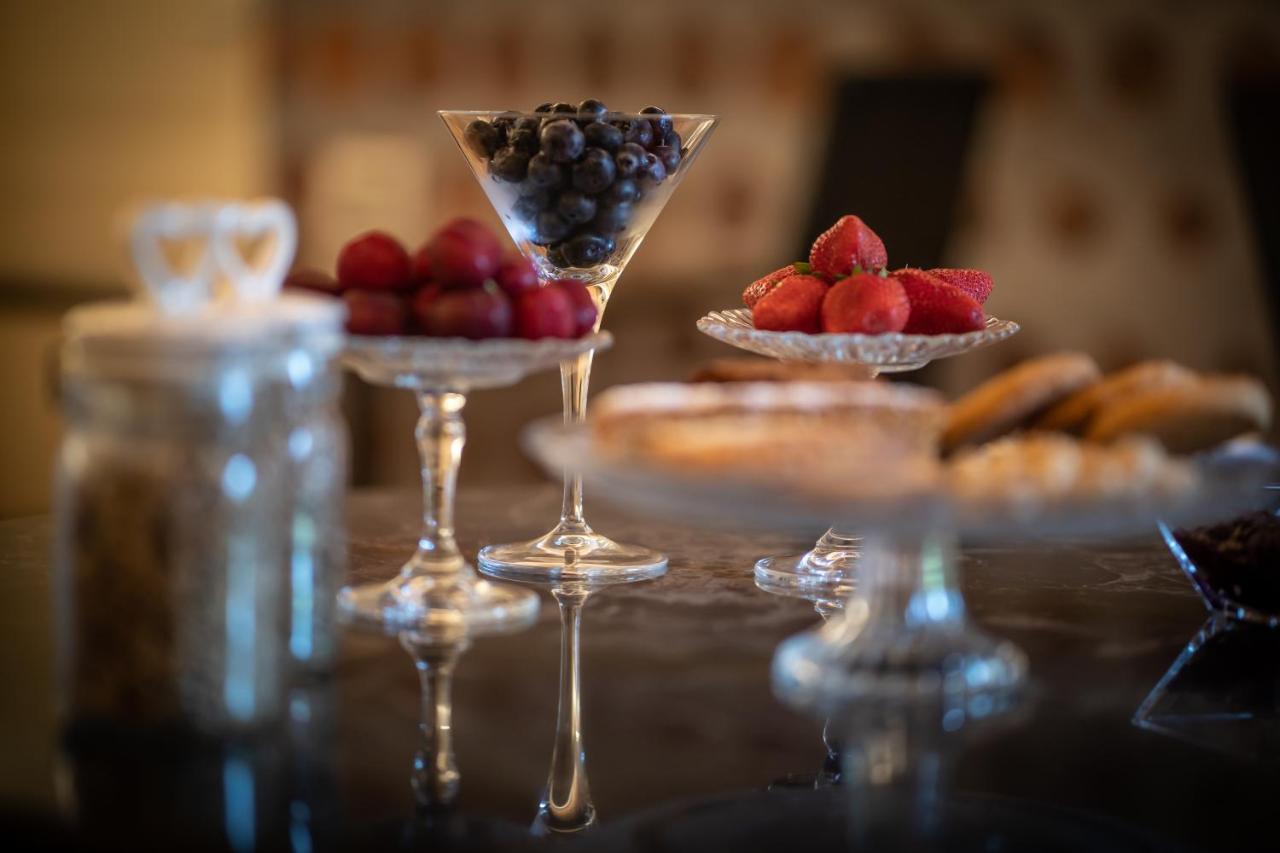 La Madernassa Resort - Casalora Dimora Storica Di Charme Guarene Zewnętrze zdjęcie