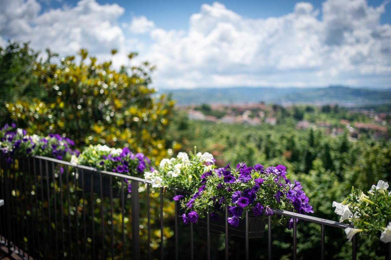 La Madernassa Resort - Casalora Dimora Storica Di Charme Guarene Zewnętrze zdjęcie